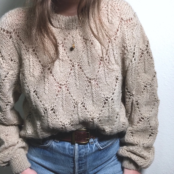 Vintage eyelet oversized knit sweater - Picture 2 of 4